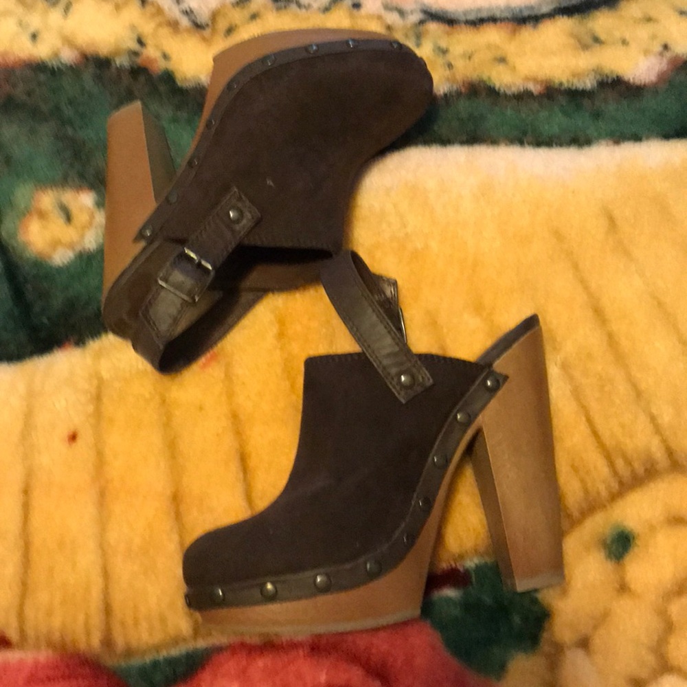 Charlotte russe pumps **SOLD**